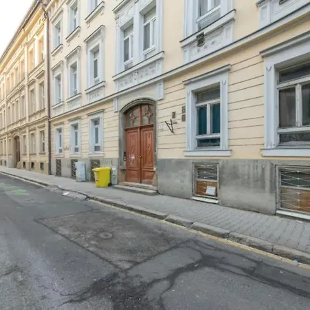 Libling Bratislavsky - Quiet Apartment Pressburg